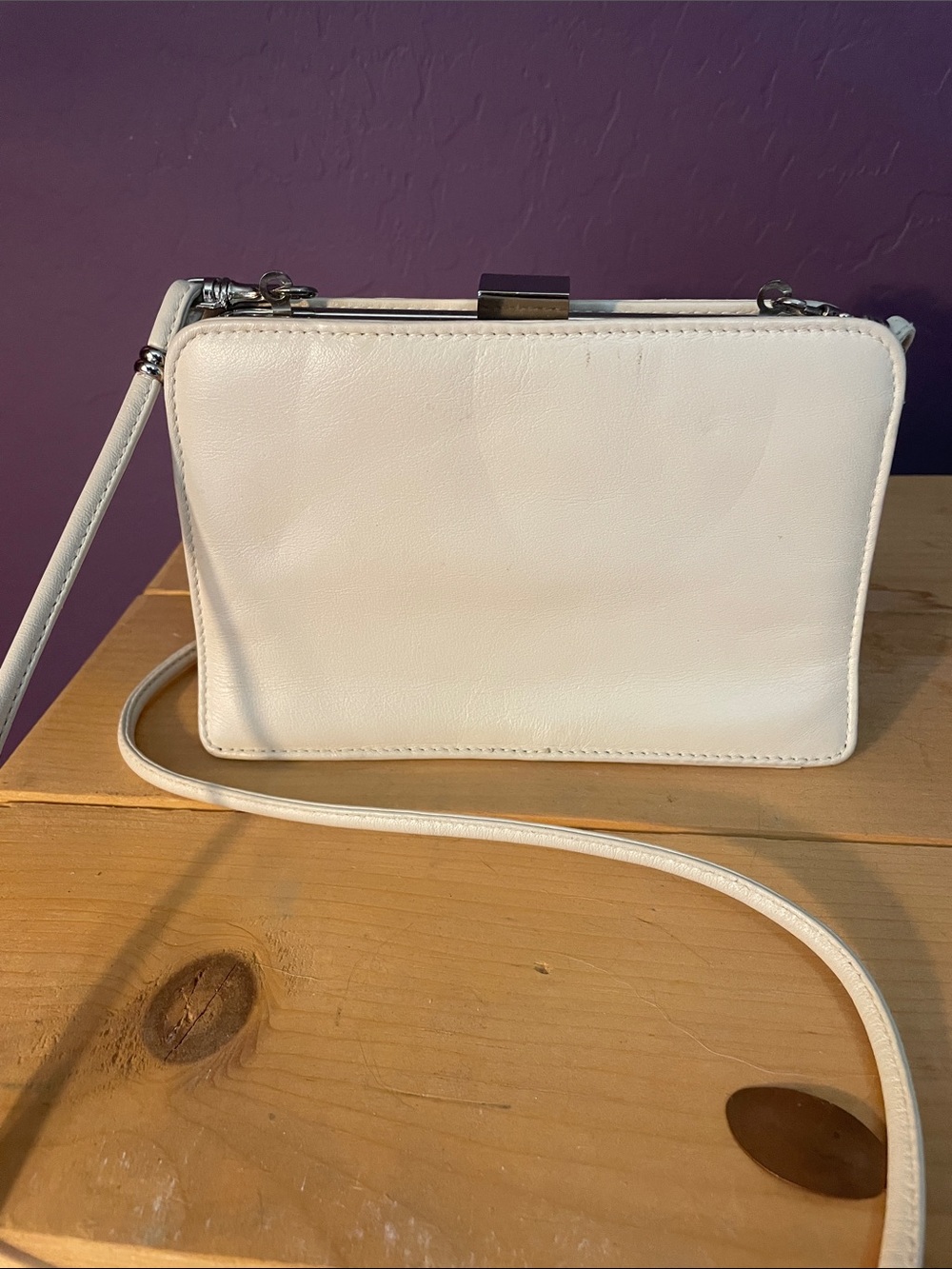 VTG PRESTON & YORK LEATHER CROSSBODY - Picture 5 of 9
